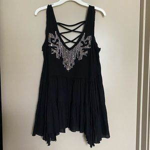 FREE PEOPLE flowy black beaded tank sz M